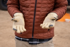 MW-gloves-03