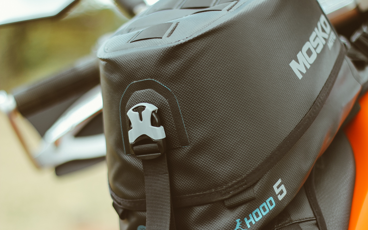 The hood tank bag by Mosko moto