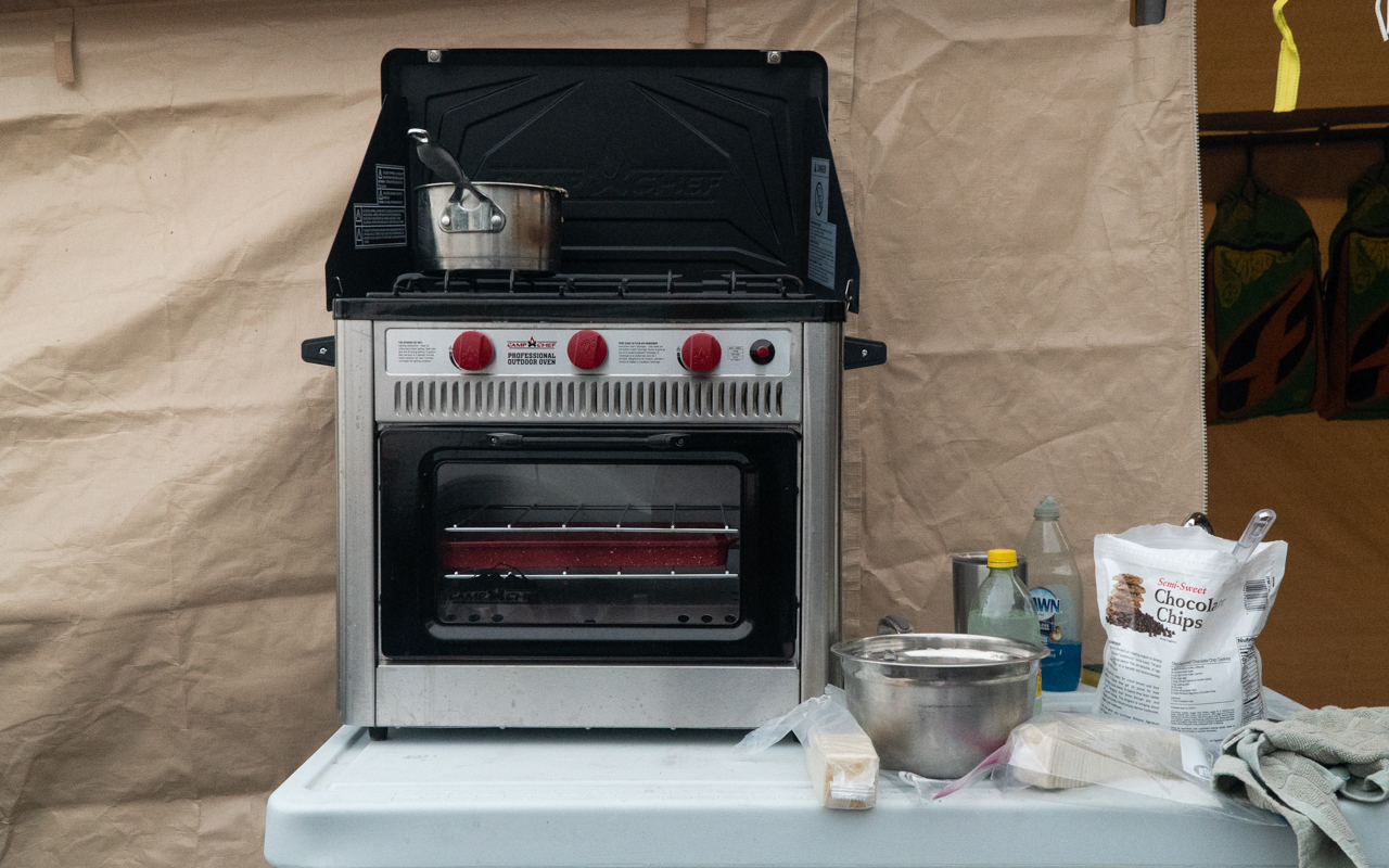 Camp Chef Deluxe Outdoor Oven