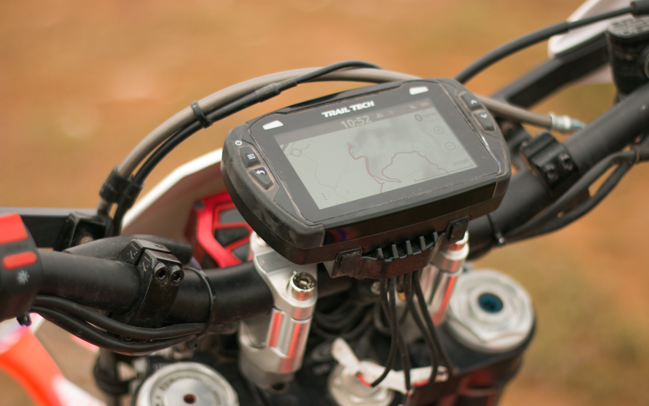 trail tech voyager pro charger